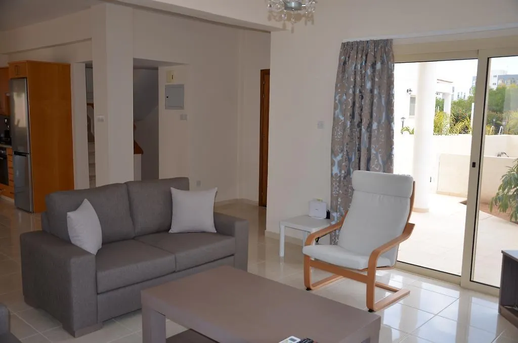 Anthorina Villa 7 بروتاراس 0*,